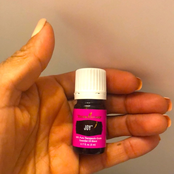 New Joy Essential Oil Blend 5 ml - Picture 3 of 3